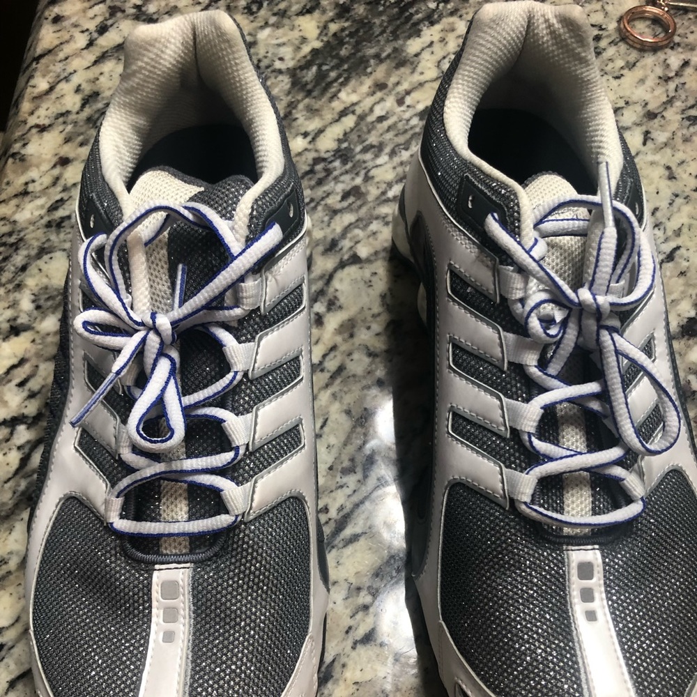 Women’s Nike Shox